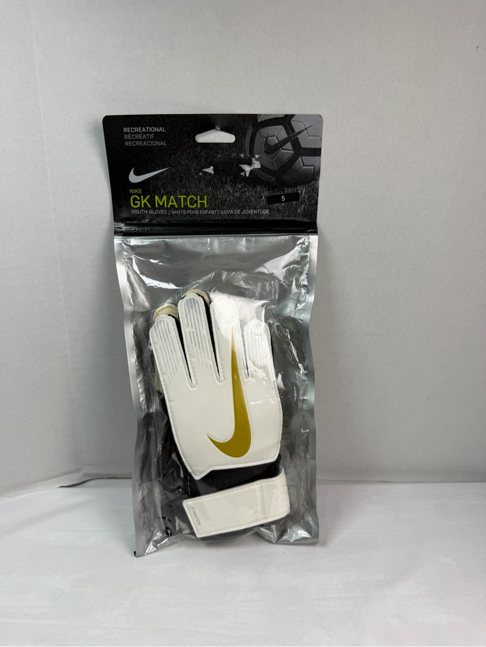 Nike GK Match Youth Goalkeeper Gloves - White & Gold size 5 brand new